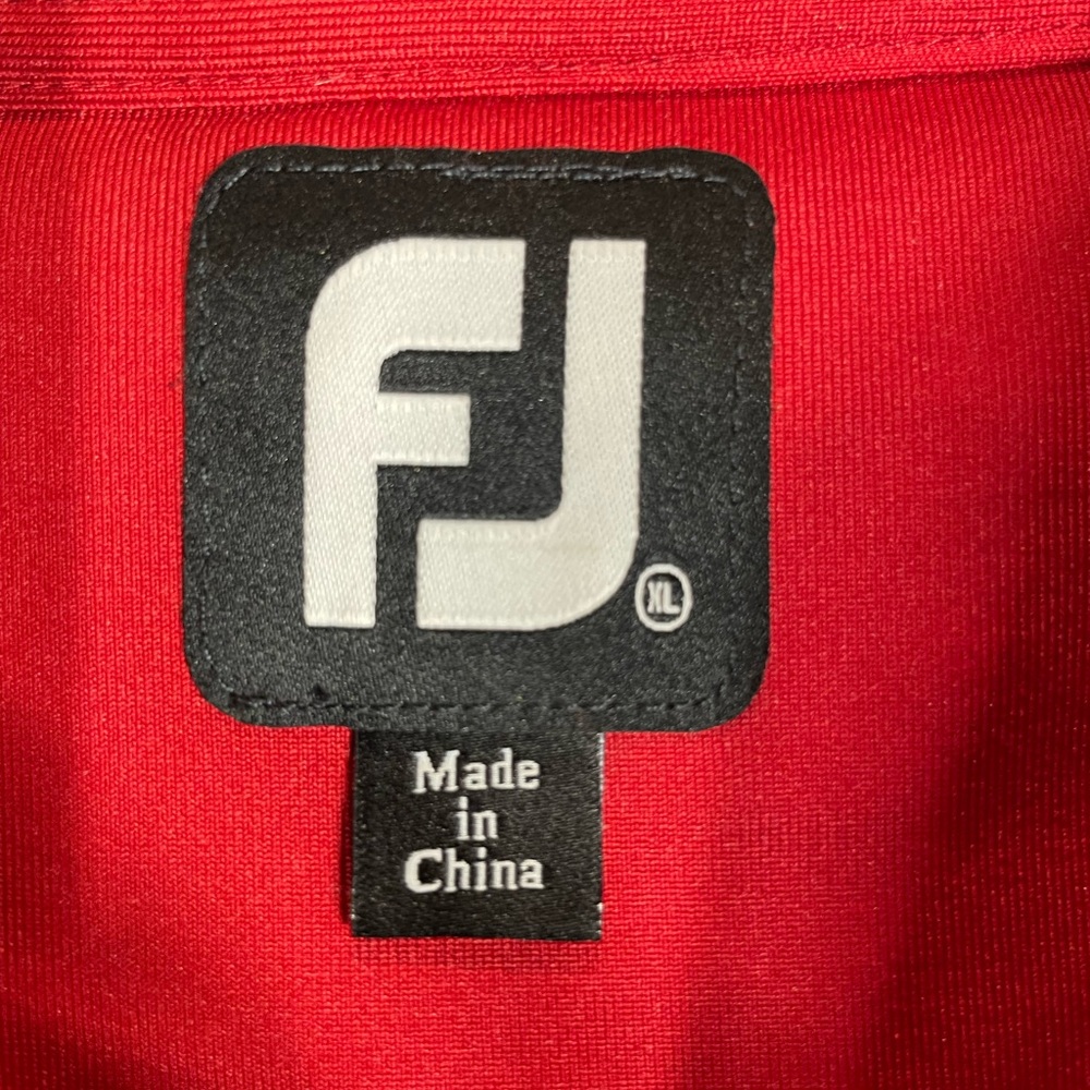 Red Quarter-Zip Pullover - Picture 4 of 6